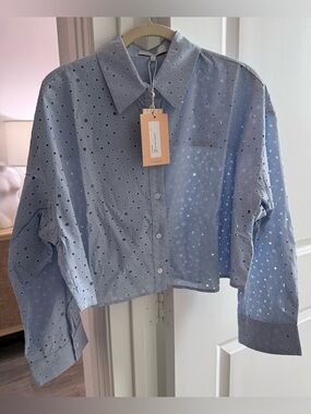 NWT Eyelet Cropped Shirt